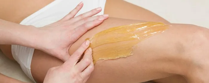 Body Sugaring — sanfte Haarentfernung mit Zuckerpaste