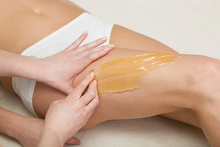 Body Sugaring — sanfte Haarentfernung mit Zuckerpaste