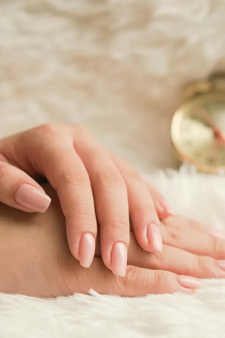 Naturnagelverstärkung — unsichtbar verstärkt
